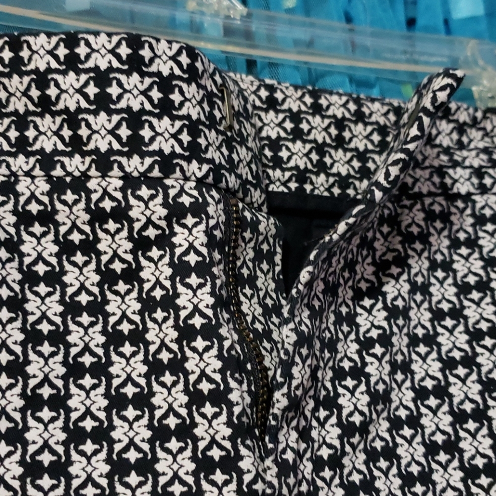 Gaston shorts, size 10 - Picture 3 of 4